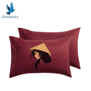 GỐI CHO KHÁCH SẠN HỌA TIẾT PHỤ NỮ NÓN LÁ